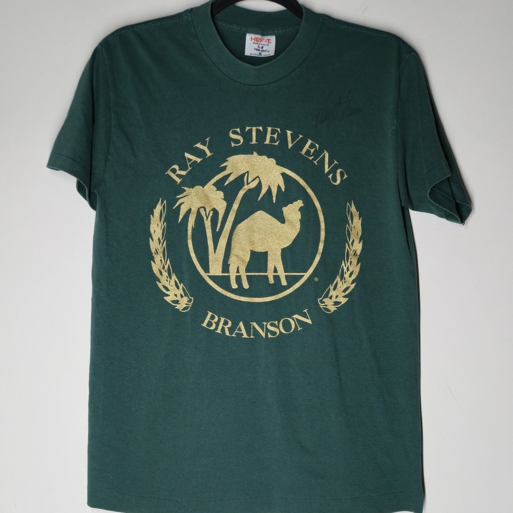 Signed Vintage Ray Stevens Branson Camel T-Shirt Size M Green Gold Single Stitch